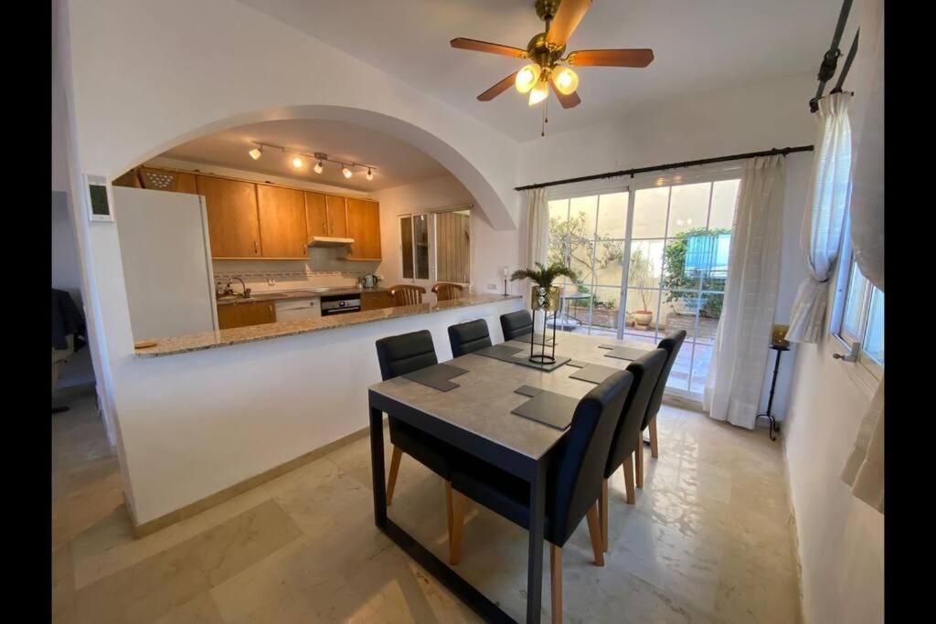 3 Bedroom Home With Amazing Views & Outdoor Spaces Manilva Eksteriør bilde