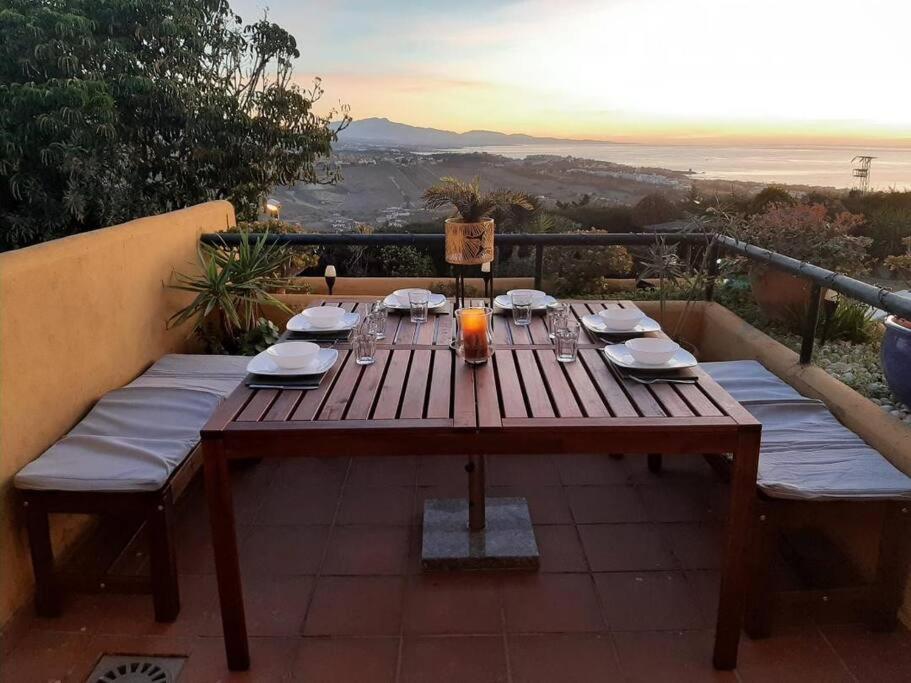 3 Bedroom Home With Amazing Views & Outdoor Spaces Manilva Eksteriør bilde