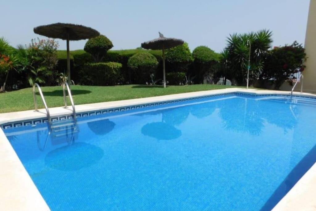 3 Bedroom Home With Amazing Views & Outdoor Spaces Manilva Eksteriør bilde