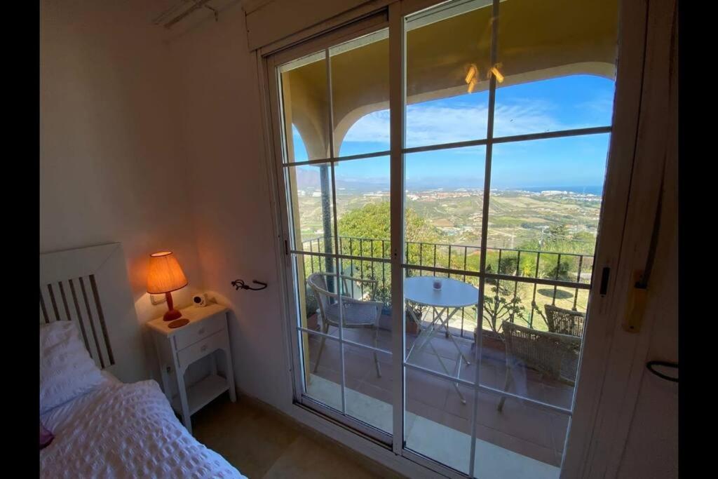 3 Bedroom Home With Amazing Views & Outdoor Spaces Manilva Eksteriør bilde